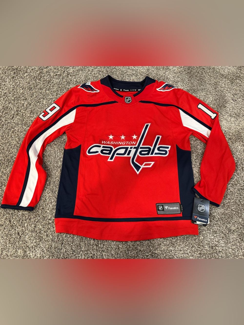 NWT Nicklas Backstrom #19 Washington Capitals Fanatics NHL Jersey Men’s S